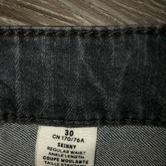 H&M pants - Picture 3 of 3